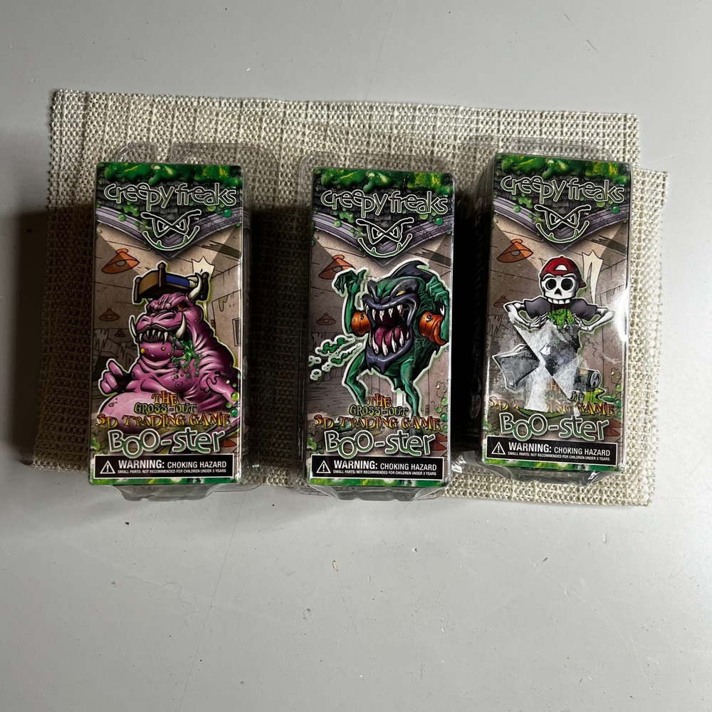 Lot of 3 WizKids Creepy Freaks Boo-ster Packs Gross-Out 3D Trading Game 2003 NEW